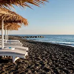 Sea Side