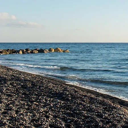 Sea Side Kamári