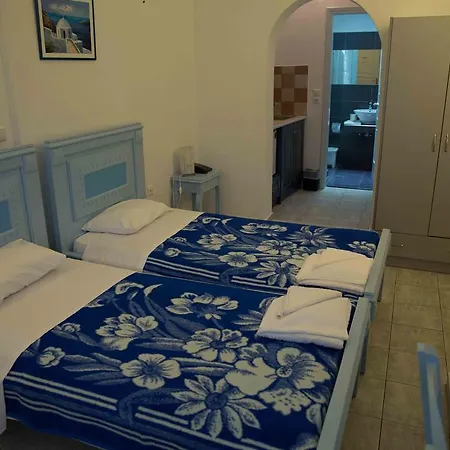 Sea Side 3* Kamari (Santorini)