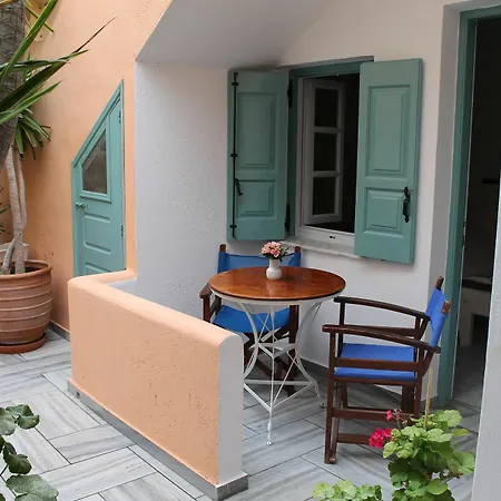Sea Side Hotel 3*