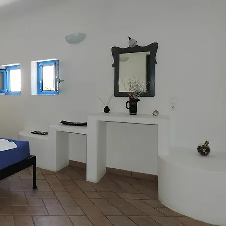 Sea Side Kamari (Santorini)