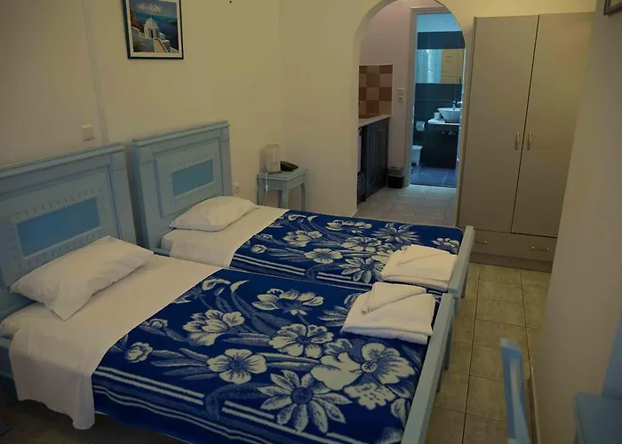 Sea Side 3* Kamari (Santorini)