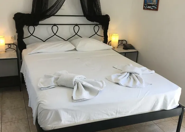 Sea Side 3* Kamari (Santorini)