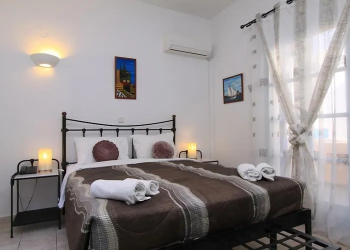 Sea Side 3* Kamari (Santorini)