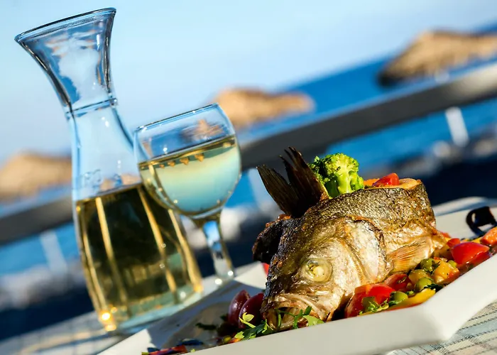 Sea Side Kamari (Santorini)