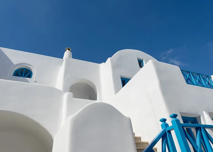 Sea Side 3* Kamari (Santorini)