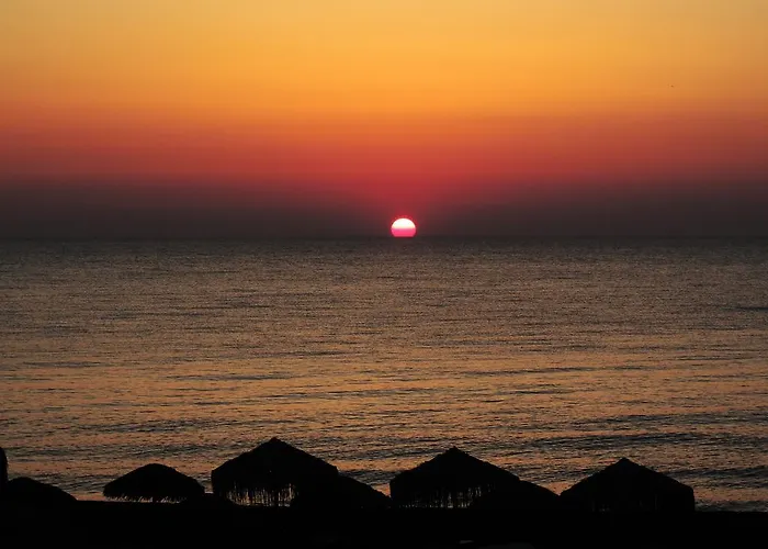 Sea Side 酒店 Kamári