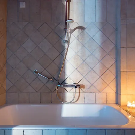 فندق Sea Side 3*